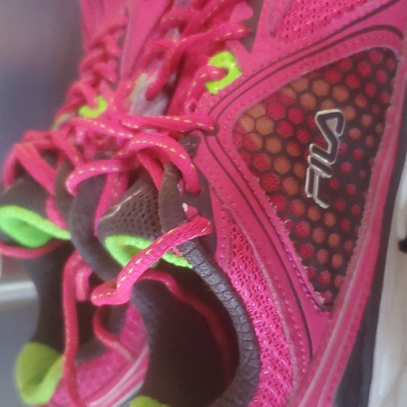 FILA Cool Max Women’s 7 Sneakers Shoes Bright Pink Neon Green - Picture 3 of 5